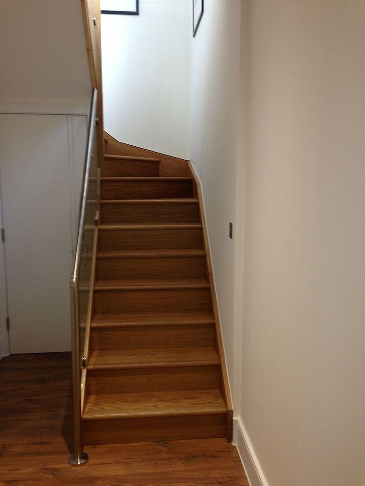 Max Serviced Apartments Commercial Road Londra Exterior foto